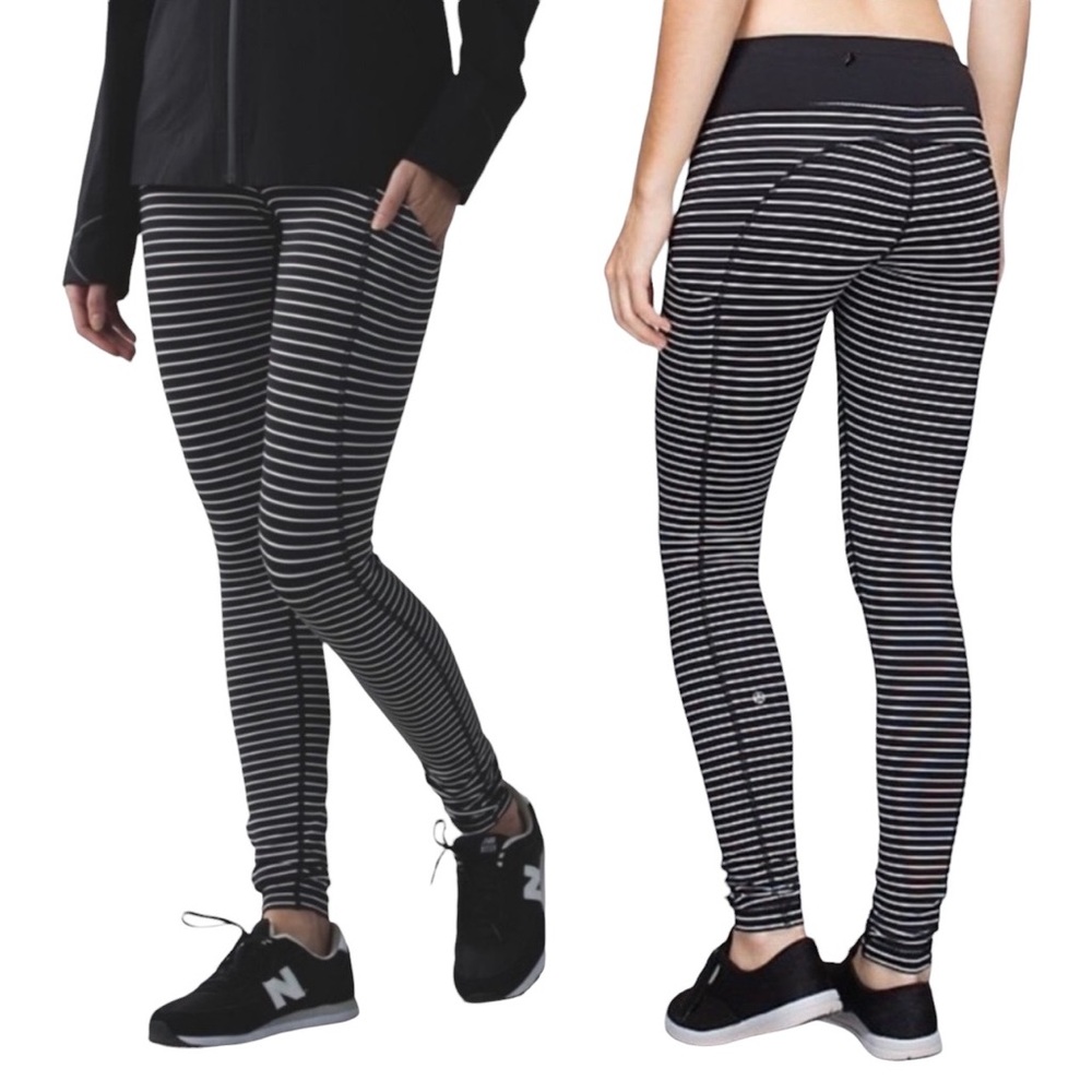 Lululemon Speed Tight II in Parallel Stripe White/Black Size 6